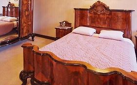 Exclusive Apartment On Shevchenko Avenue 10